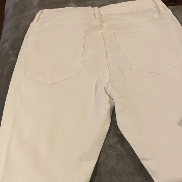 Frame - Picture 4 of 4